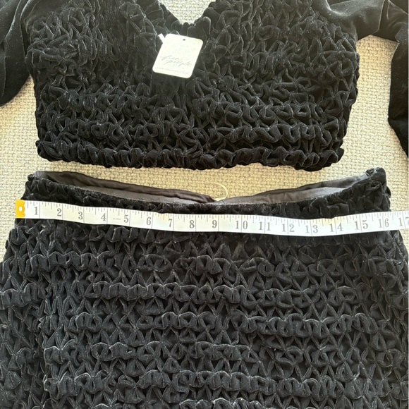 Free People Black Velvet Two-Piece Set Size Small OB207286 brand new - Picture 5 of 16